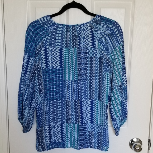 Counterparts Light Flowy Blue/White Peasant Top - Picture 2 of 7